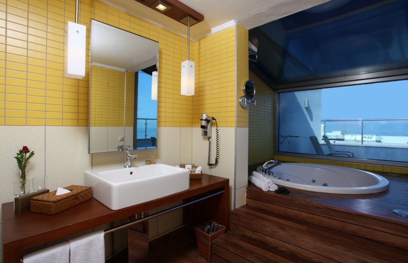 RIXOS SUNGATE 5*