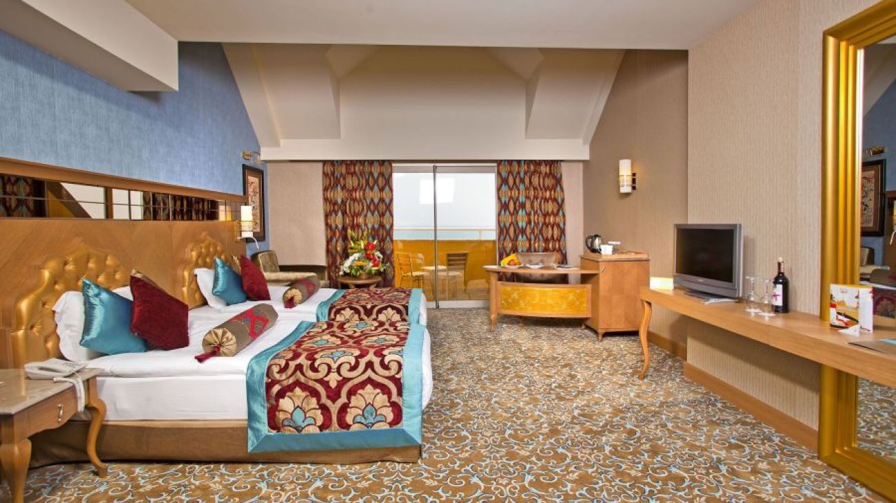 ROYAL HOLIDAY PALACE 5*
