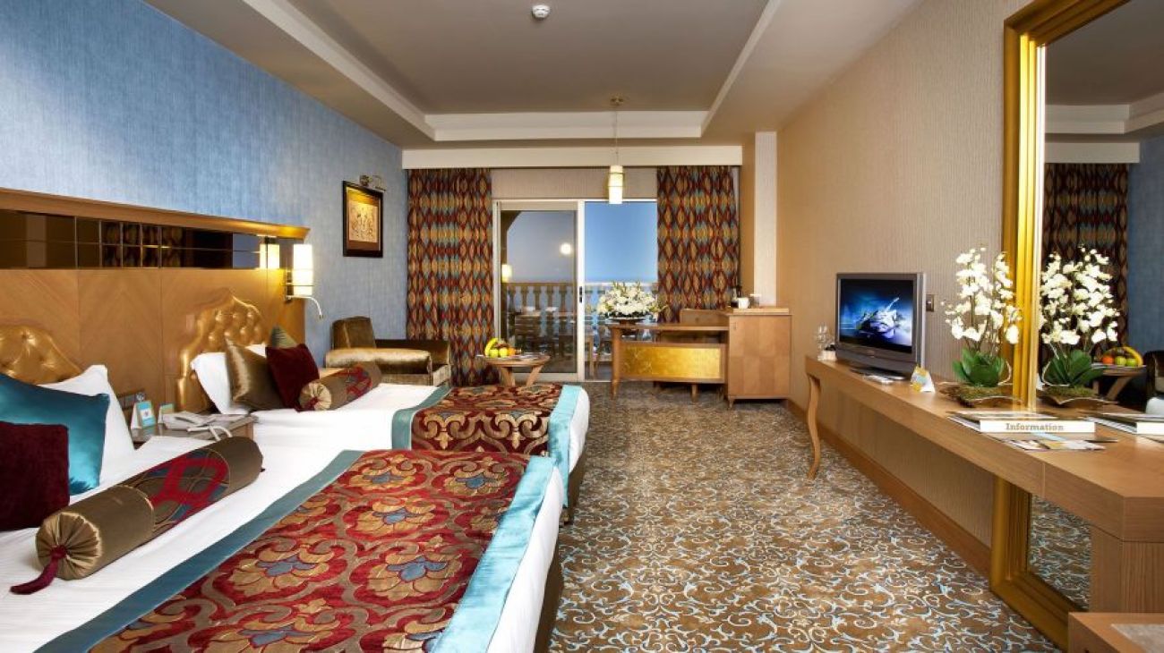 ROYAL HOLIDAY PALACE 5*