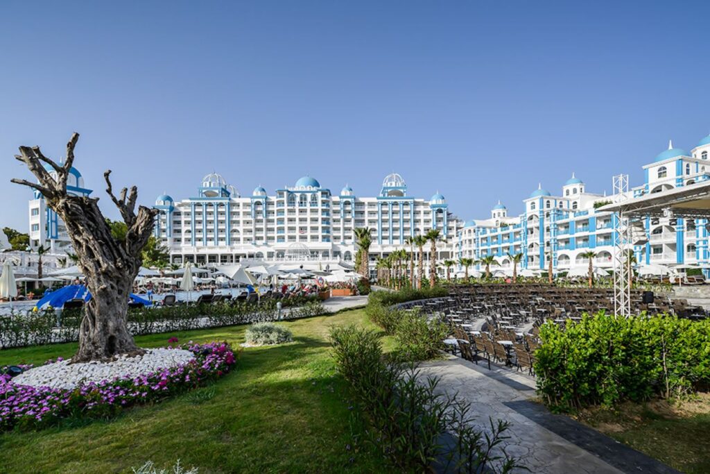 RUBI PLATINUM SPA RESORT 5*