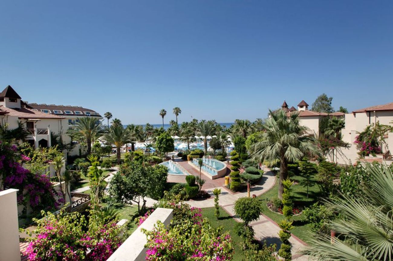 SAPHIR HOTEL & VILLAS 4*