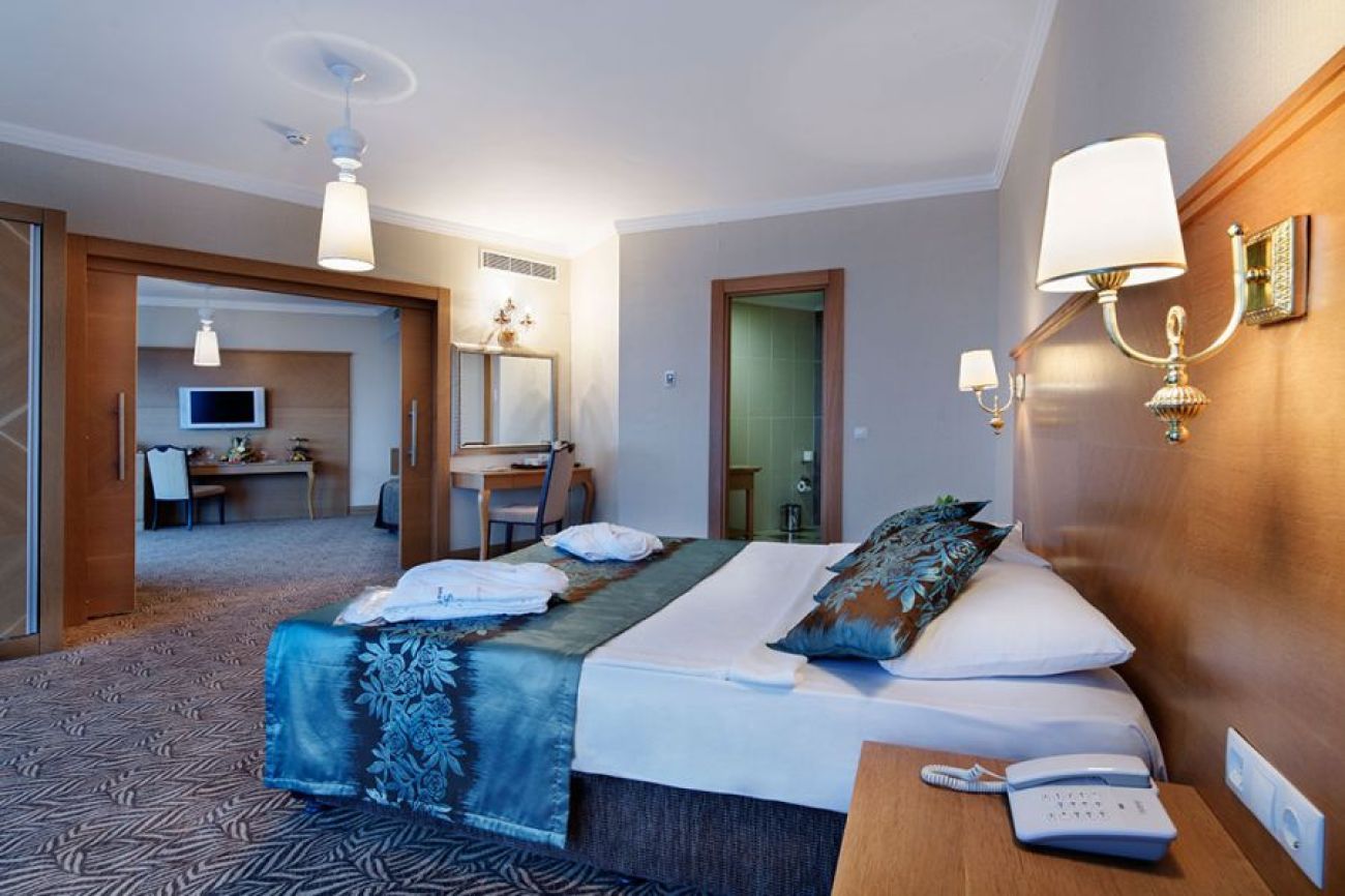 SAPHIR HOTEL & VILLAS 4*