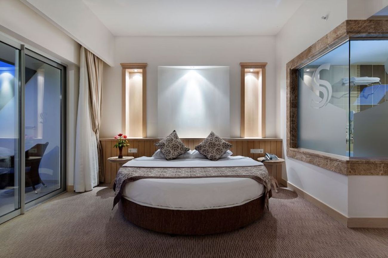 SAPHIR RESORT & SPA HOTEL 5*