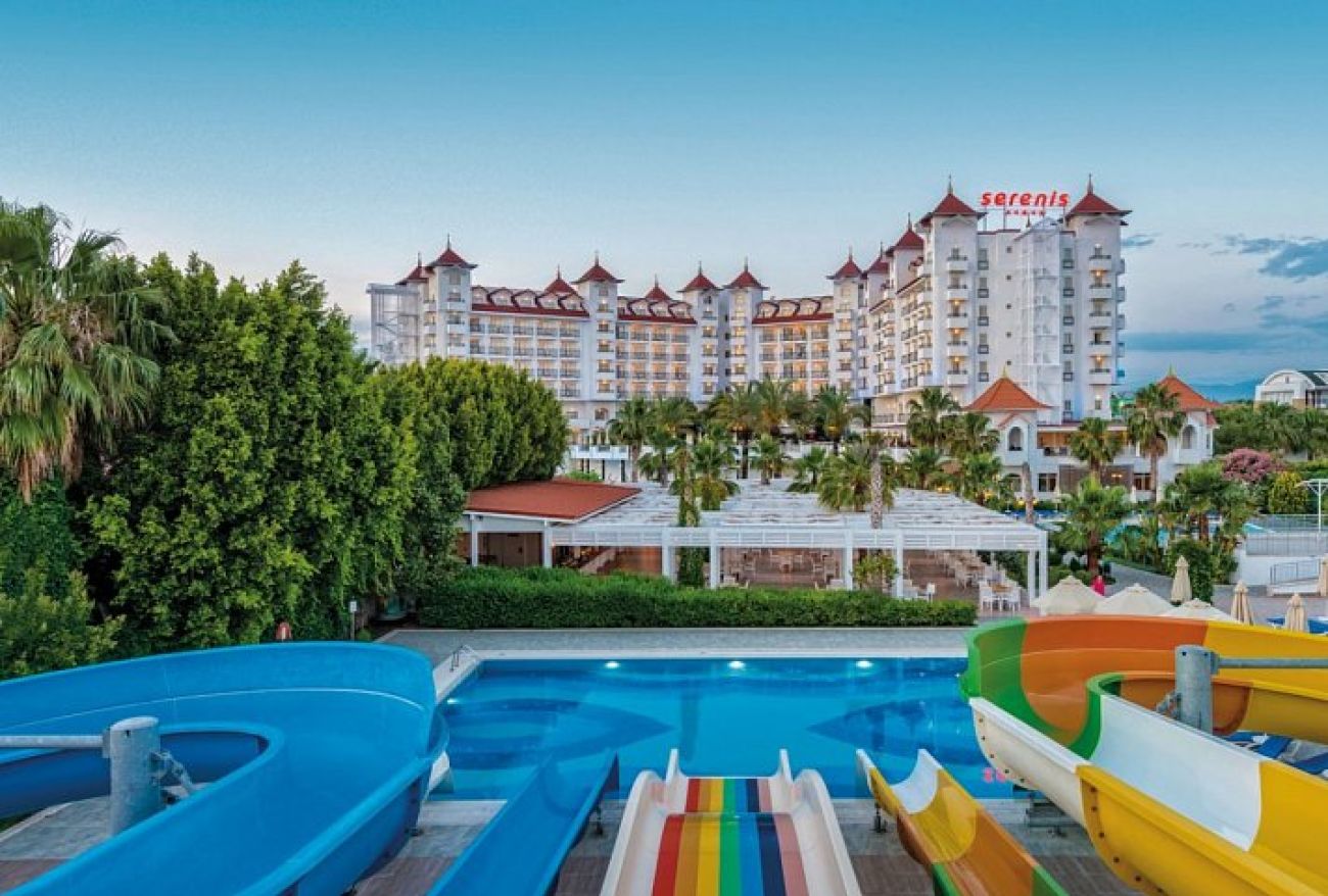 SERENIS HOTEL 5*