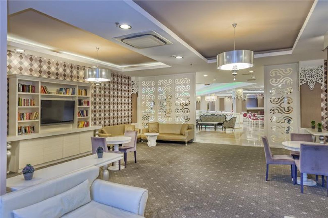 SERENIS HOTEL 5*