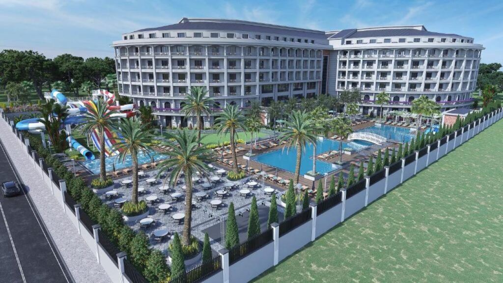 SIDE MOON PALACE 5*