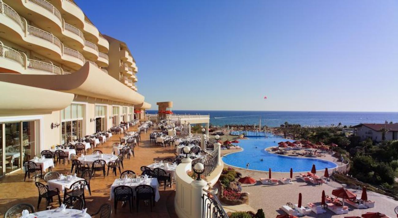 STARLIGHT RESORT 5*