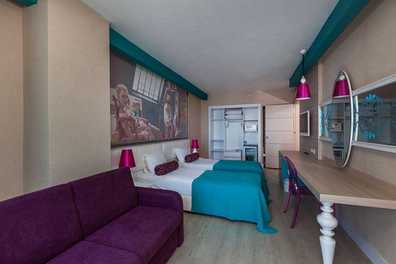 SULTAN OF DREAMS 5*