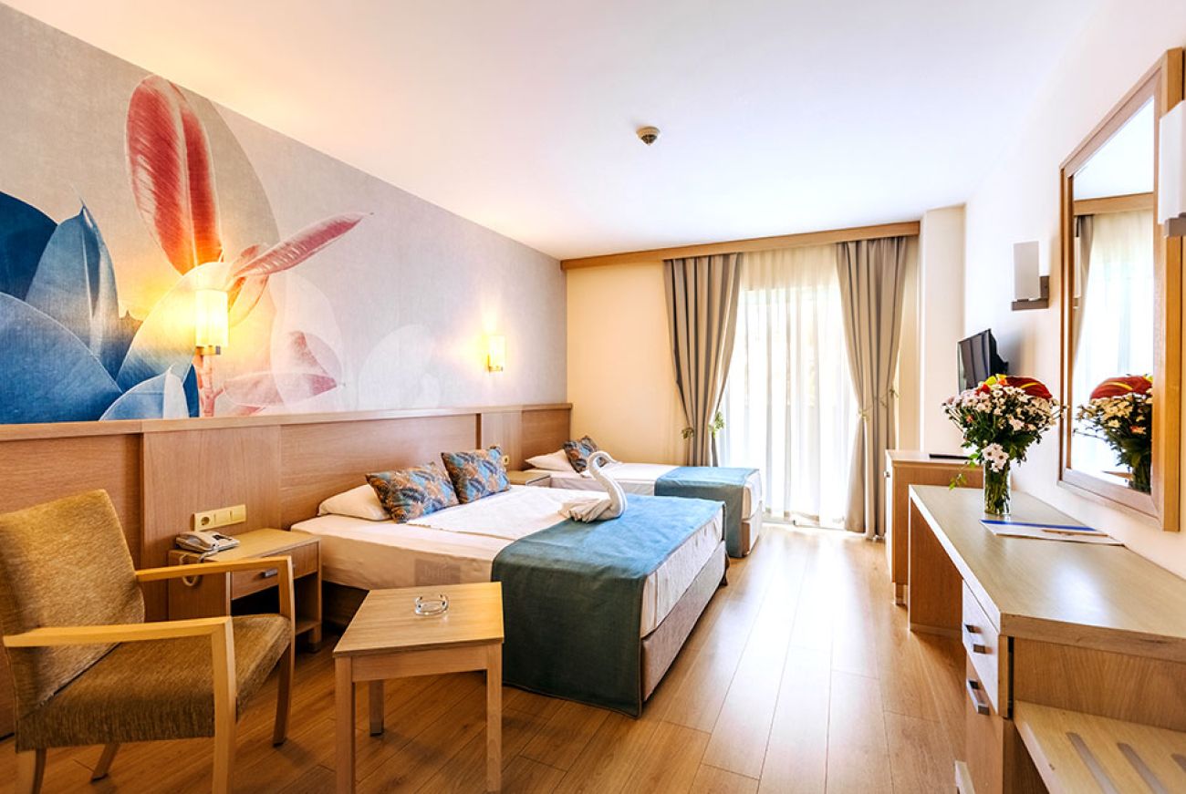 SURAL RESORT 5*