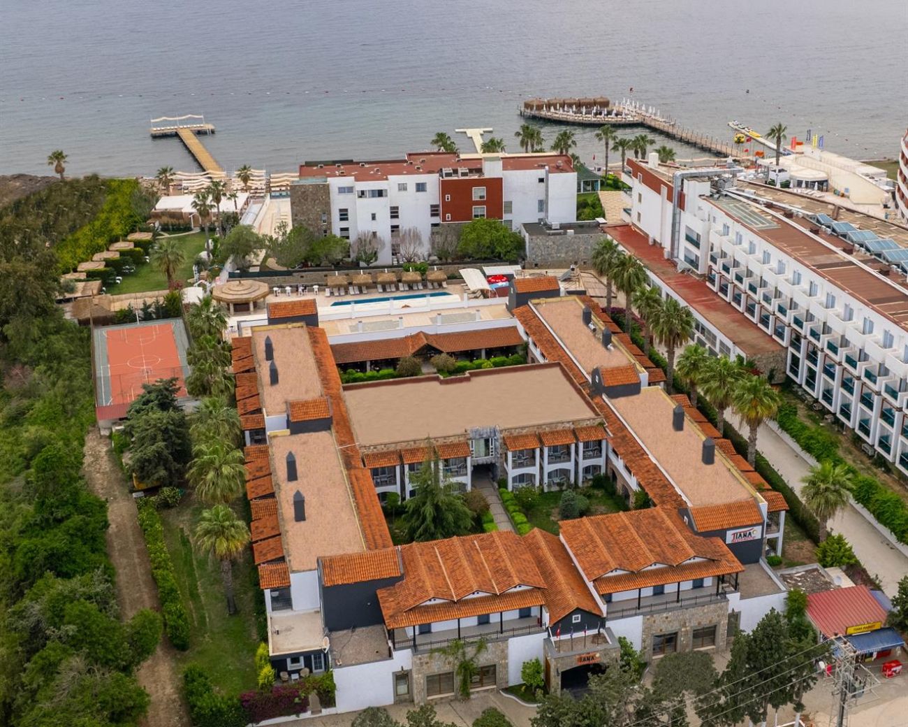 TIANA BEACH RESORT 3*