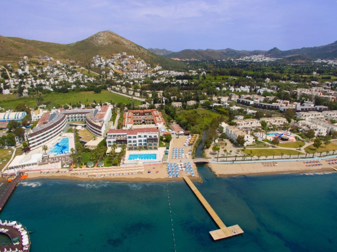 TIANA BEACH RESORT 3*
