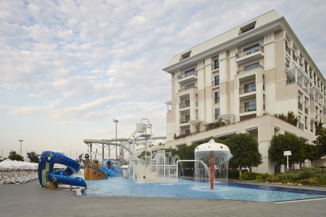 TITANIC DELUXE GOLF BELEK 5*