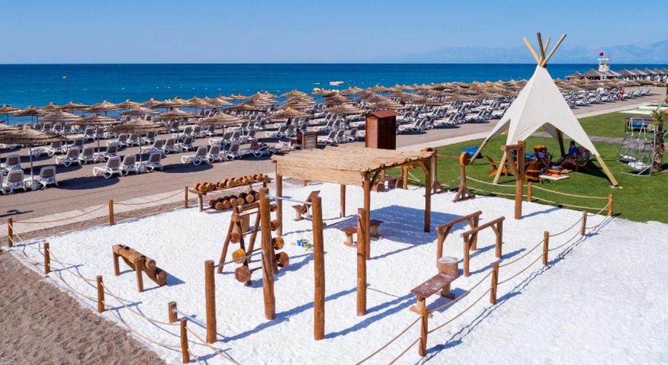 TITANIC DELUXE GOLF BELEK 5*