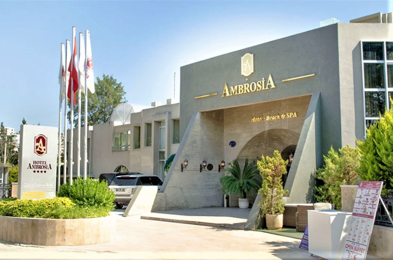 AMBROSIA 4*