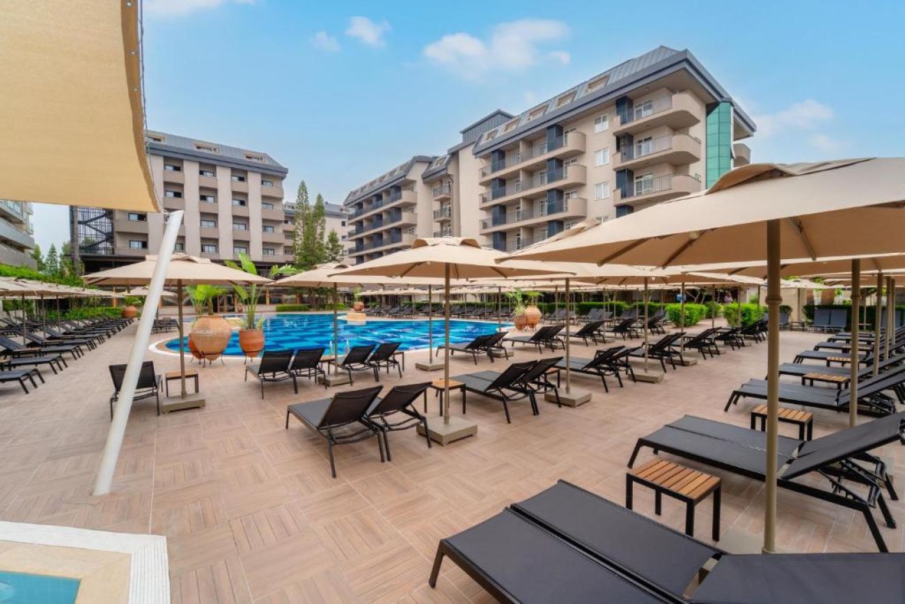 KAIA CORACESIUM (EX.VILLA SUNFLOWER BEACH HOTEL) 4*