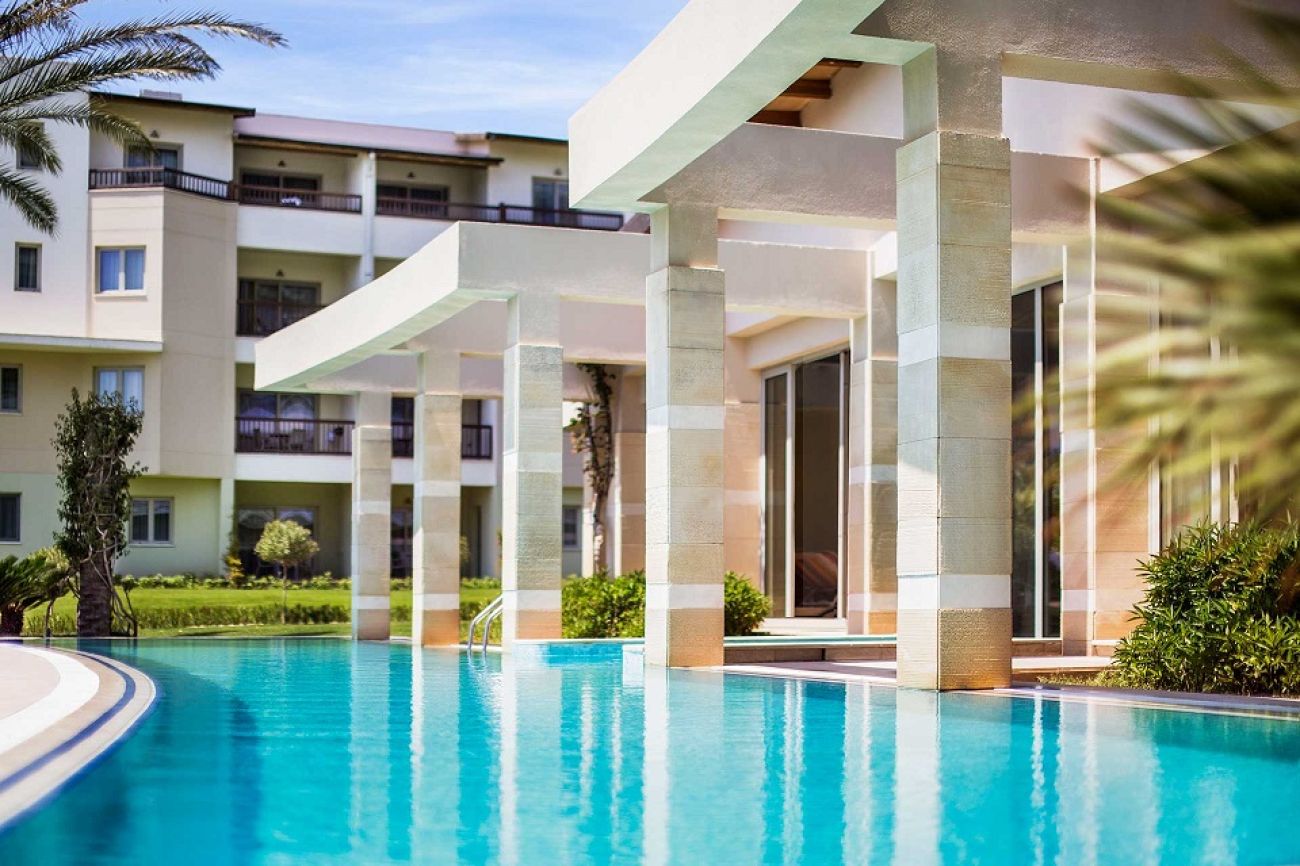 LARA BARUT COLLECTION 5*