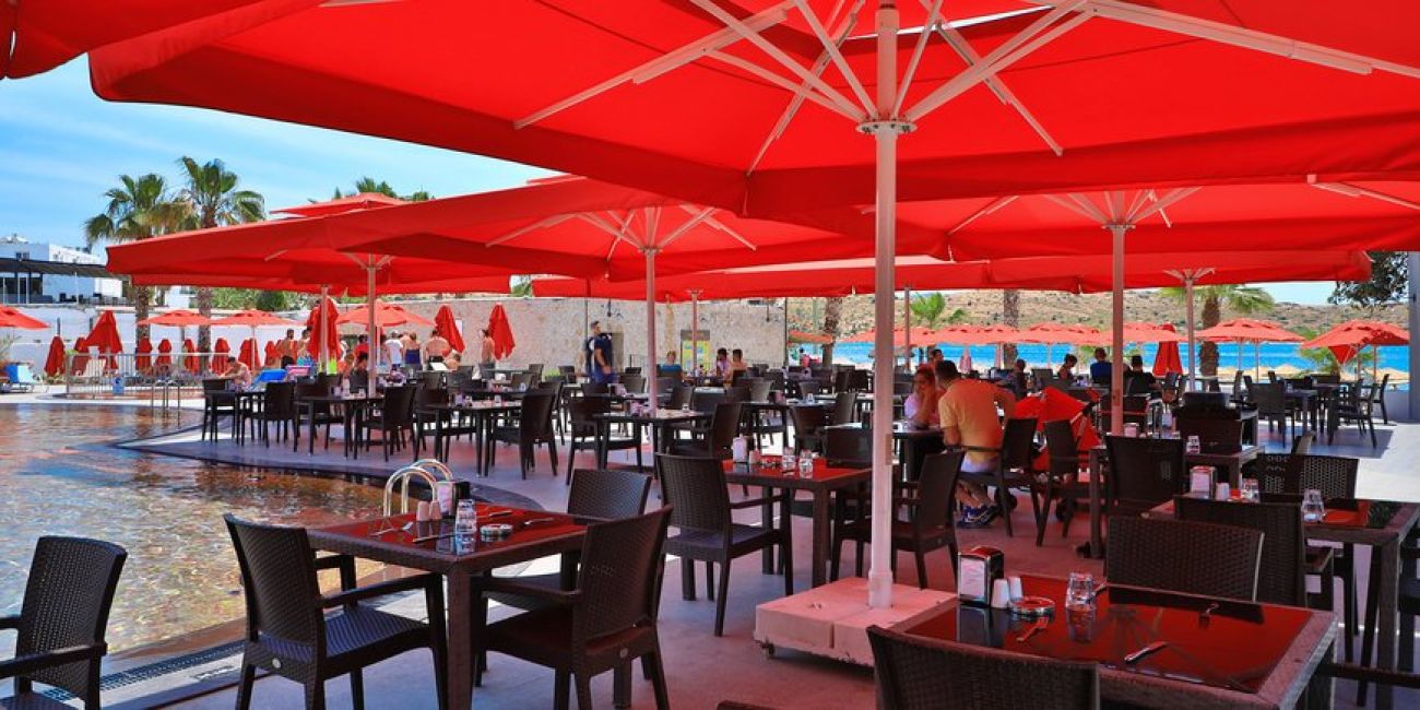 VERY CHIC HOTEL(EX MAGNIFIC ) / 5* 4*