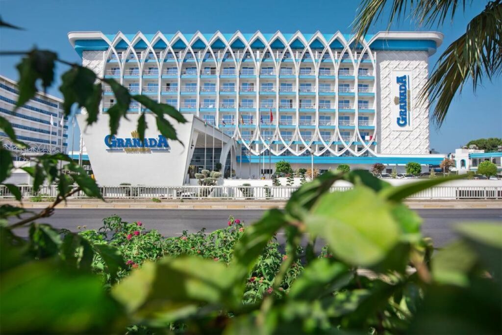 GRANADA LUXURY BEACH AVSALAR 5*