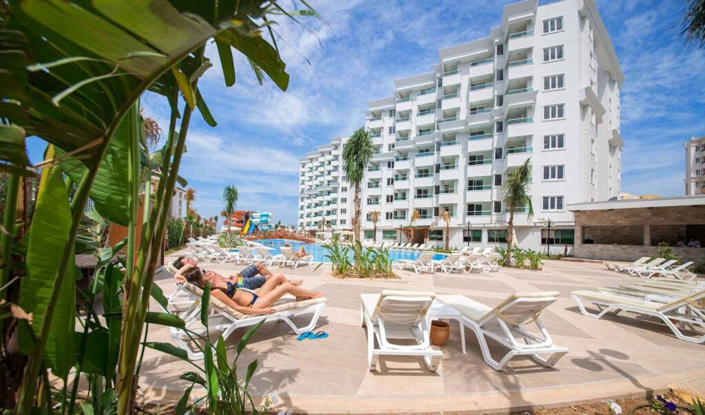 WYNDHAM GARDEN LARA 5*