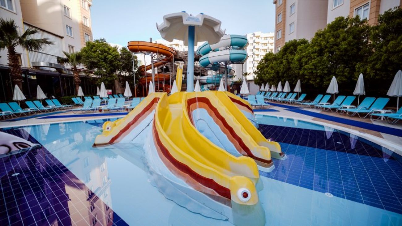 WYNDHAM GARDEN LARA 5*