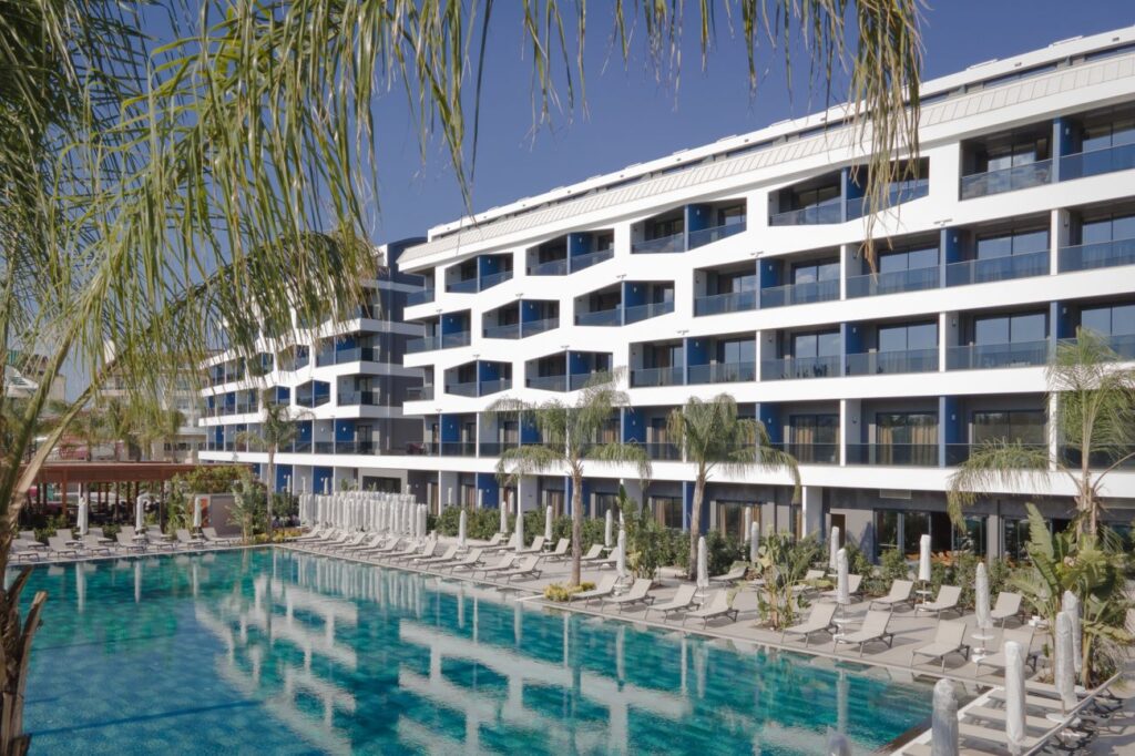 LIU RESORTS 5*
