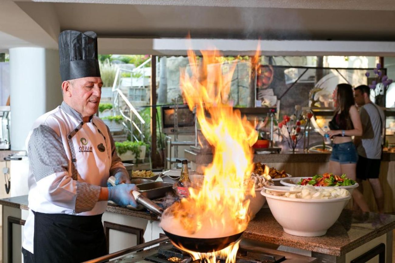 MONACHUS FAMILY RESORT SORGUN /EX. SEVEN SEAS HOTEL BLUE 5*