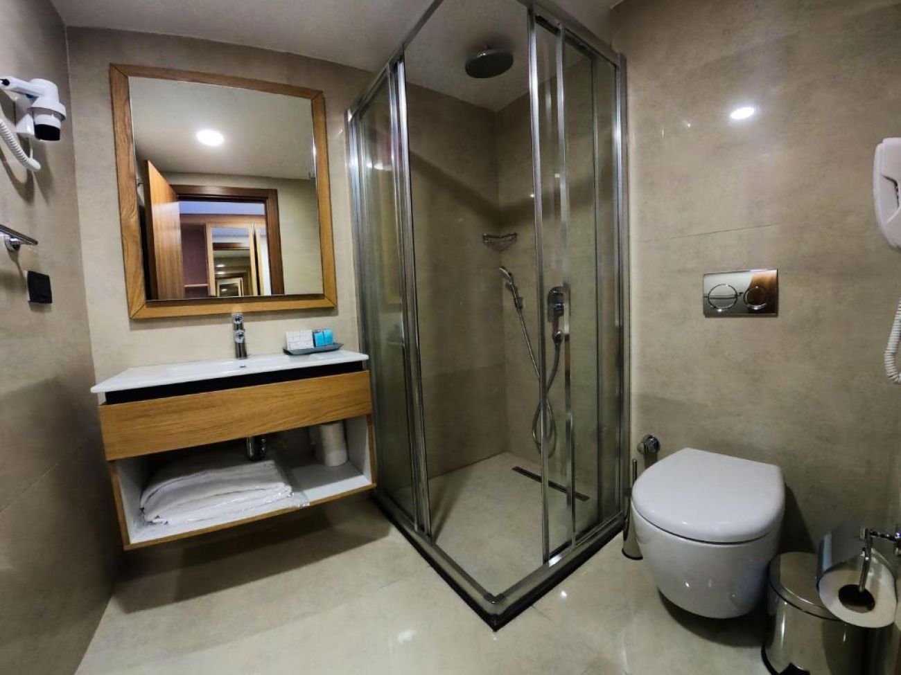 SUNDIA BY LIBERTY OLUDENIZ 5*