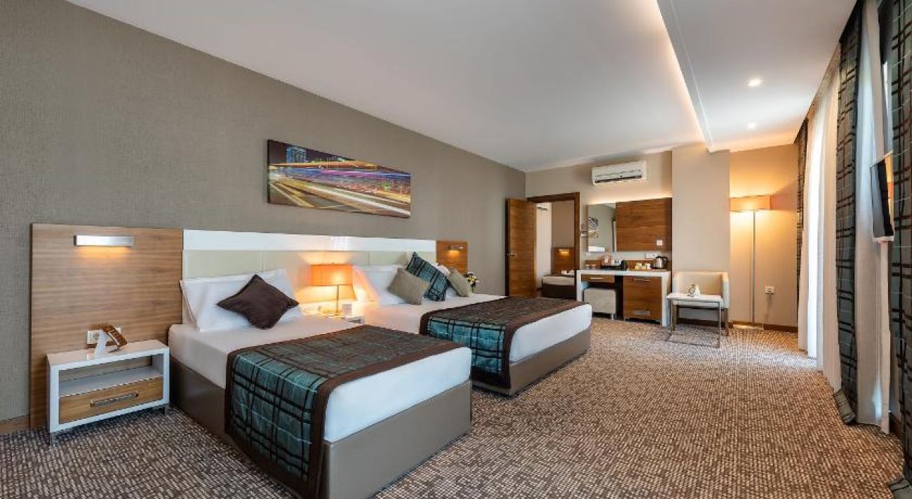 WHITE CITY RESORT HOTEL 5*