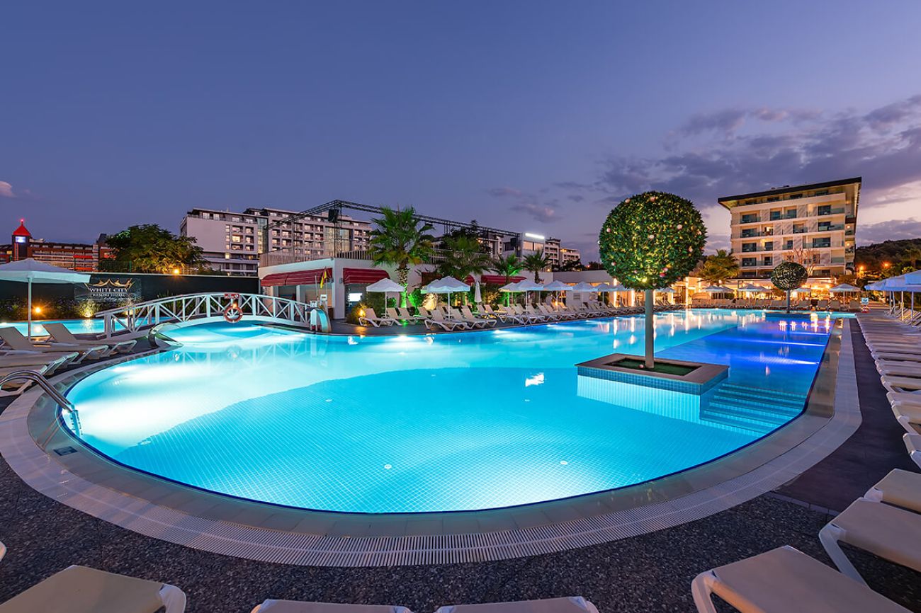 WHITE CITY RESORT HOTEL 5*