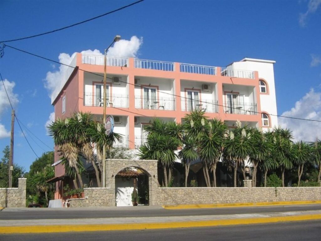 Angela Hotel 2*