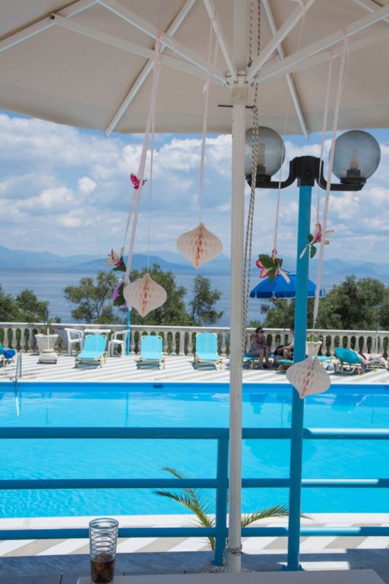 Brentanos Apartments ~ A ~ View Of Paradise