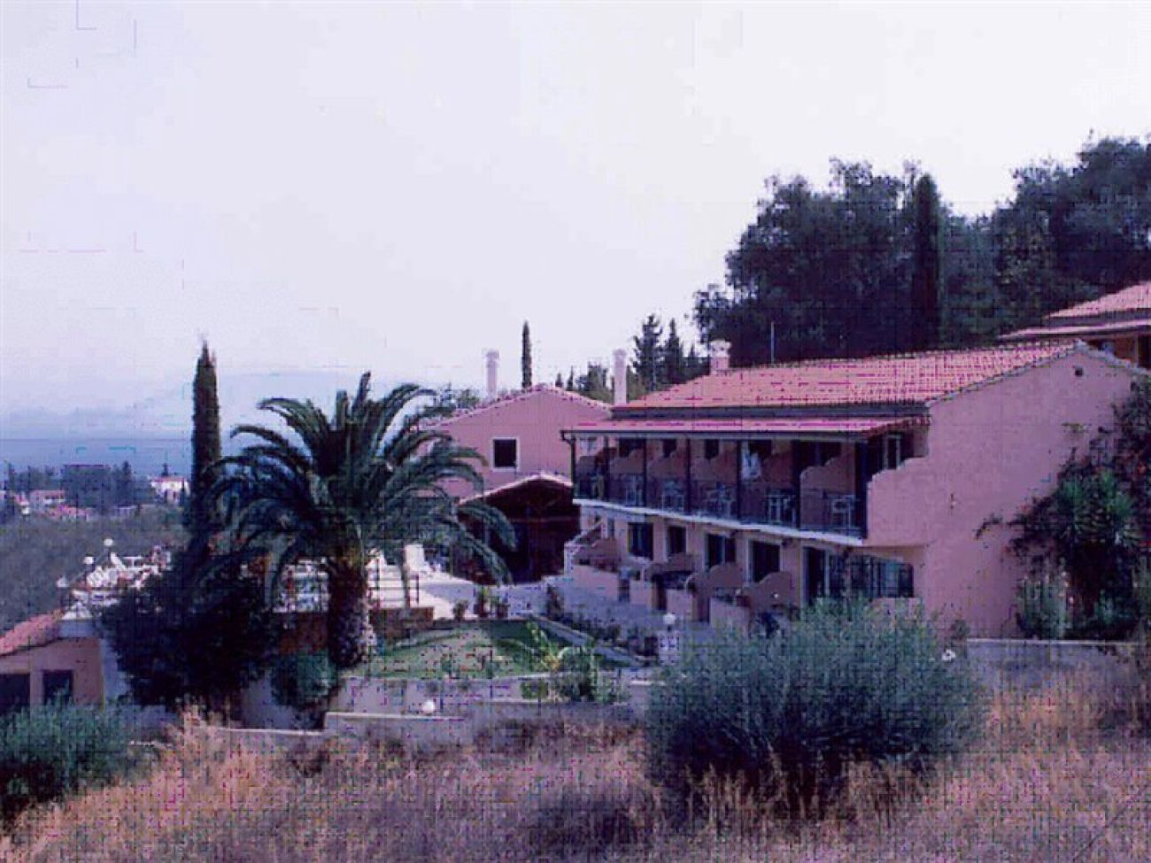 Marina Apartments & Studios
