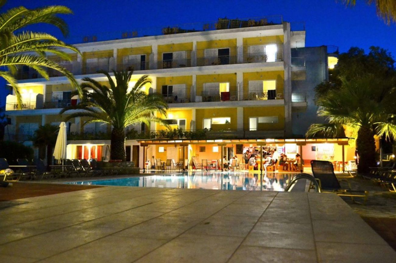 Paloma Blanca Dassia 3*