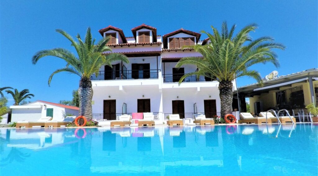 Captain’s Studios & Apartments Corfu 3*