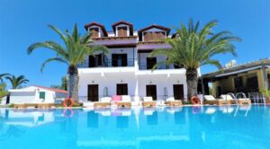 Captain's Studios & Apartments Corfu 3*