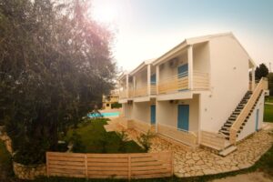 Olive Grove Resort 3*