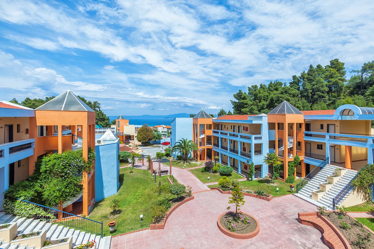 Atrium Hotel 4*