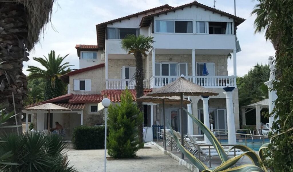 Villa George 4*