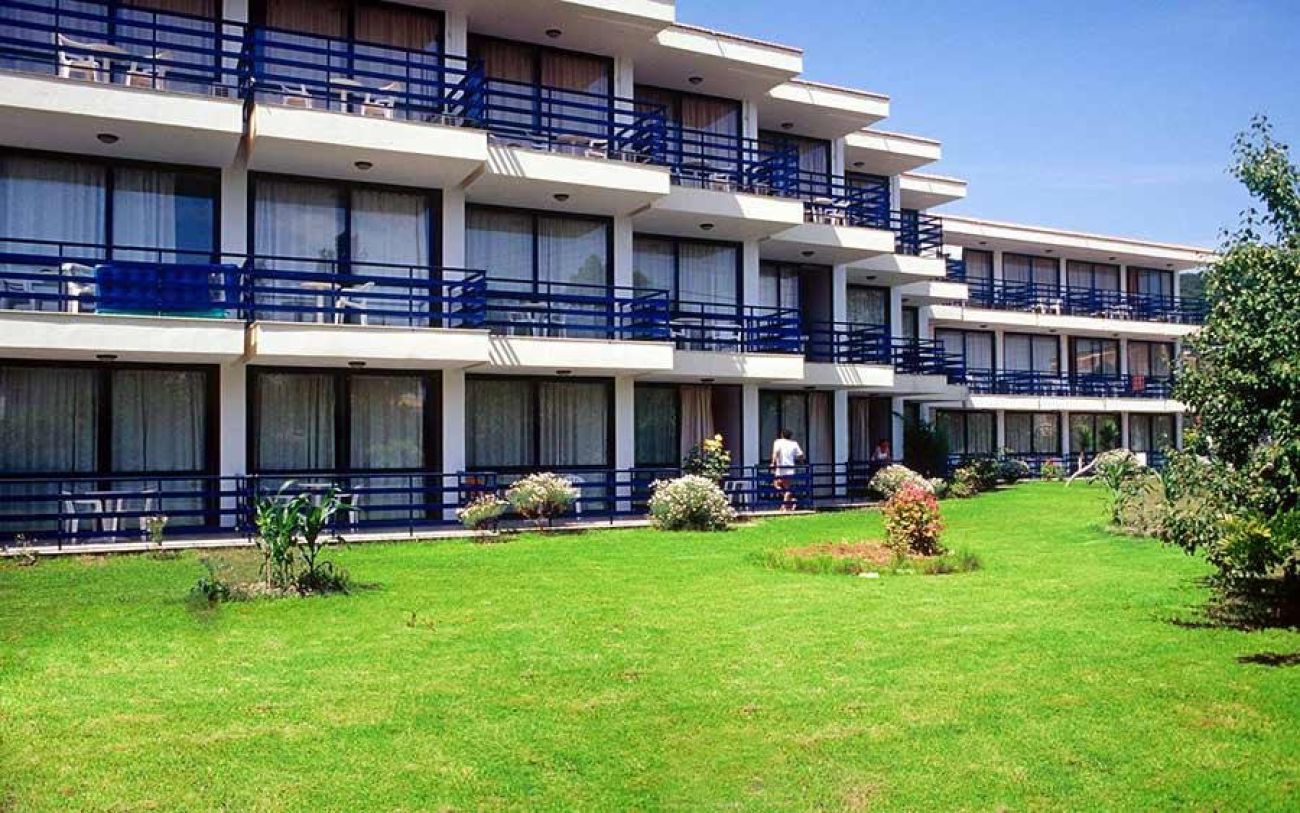 Nasos Hotel & Resort 3*