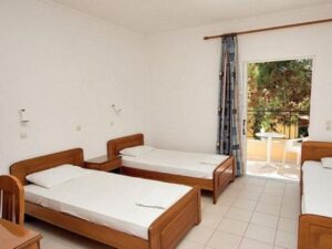 Lemon Grove Hotel And Studios 2*