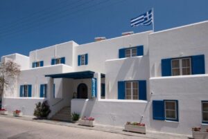 Marinos Hotel 2*