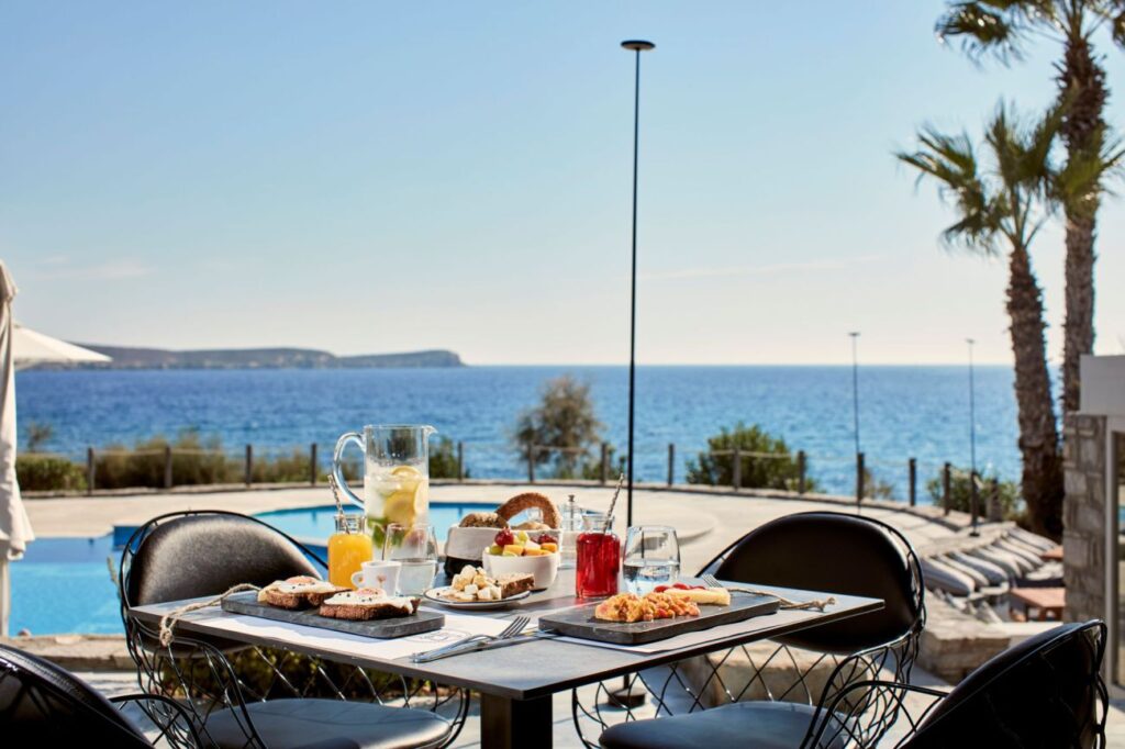 Poseidon of Paros 5*