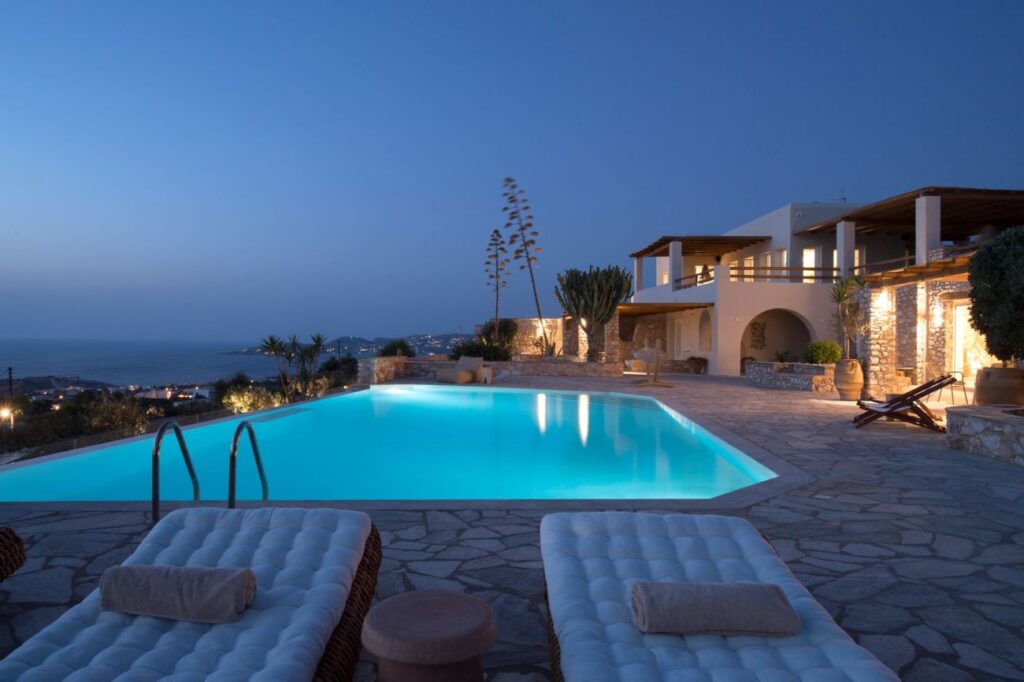 Mythic Paros, Adults – Only