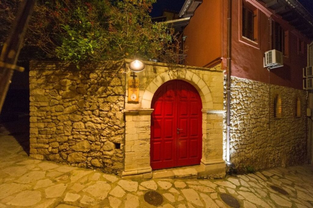 Small Luxury Hotel 1800 3*