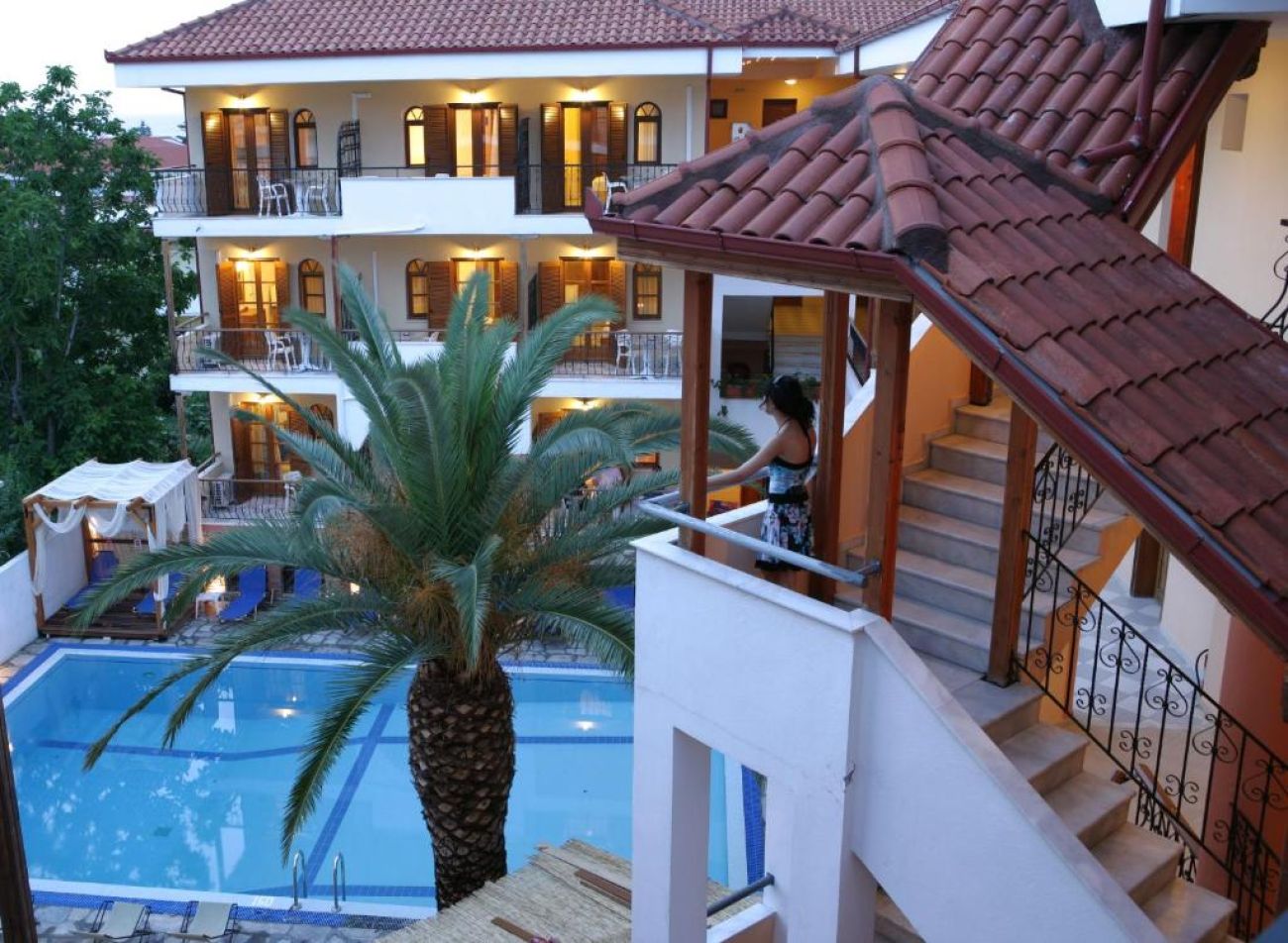 Calypso Hotel 2*
