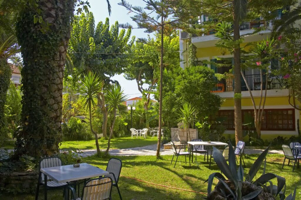 Ionian Paradise Studio Apartments 3*
