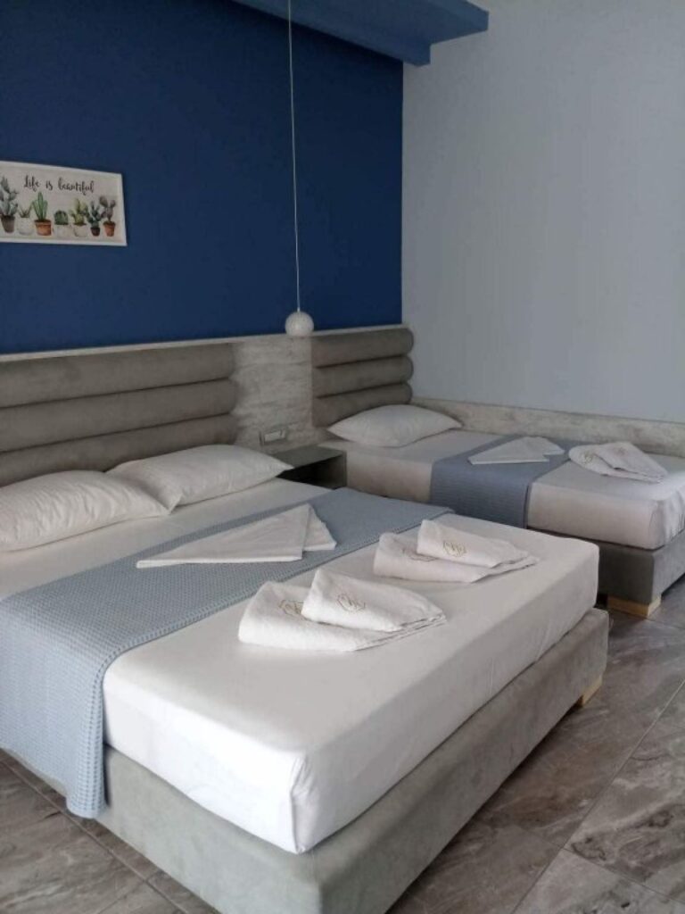 Villa Nickolas 3*