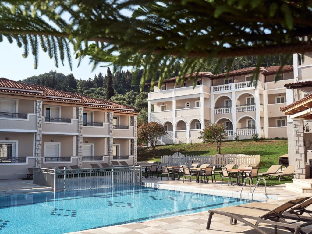 Windmill Hotel 2*