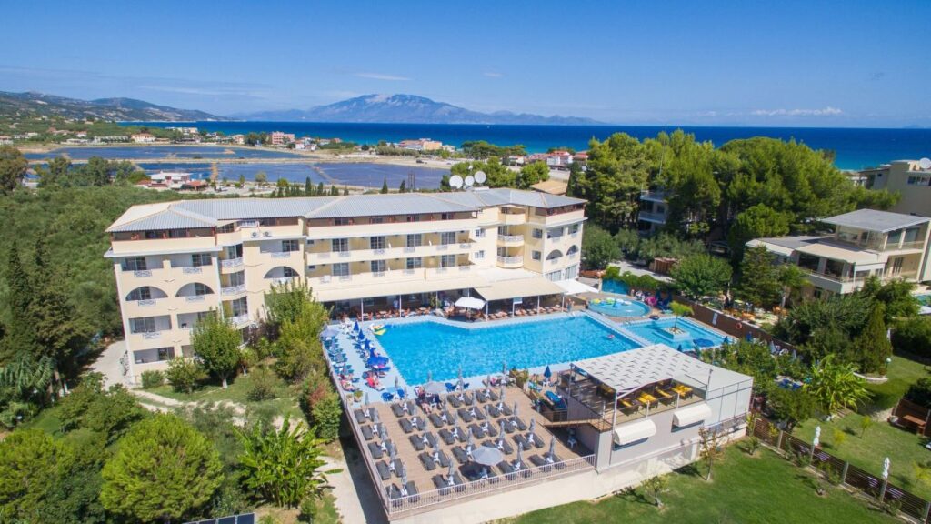 Koukounaria Hotel Zante 4*