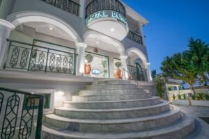 Denise Beach Hotel 4*